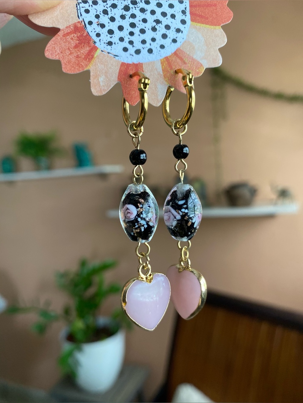 Free people Glass Beads Pink heart earrings - Gold Tone